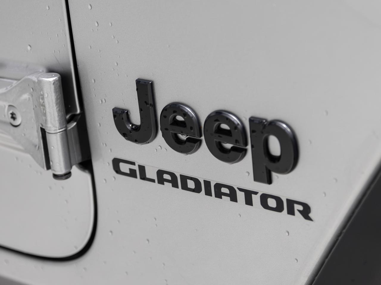 2020 Jeep Gladiator Sport S 4WD Cranberry PA