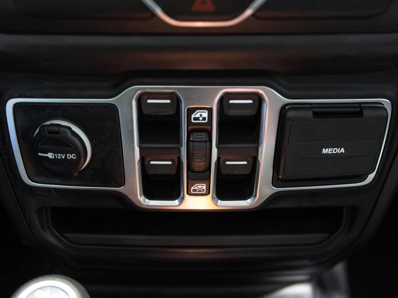 2020 Jeep Gladiator Sport S 4WD Cranberry PA