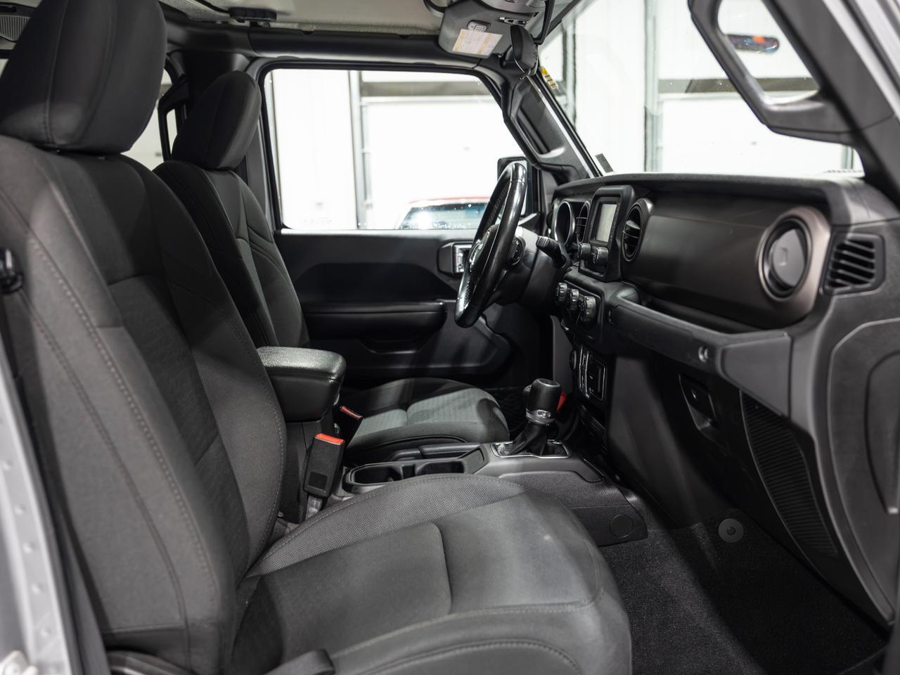 2020 Jeep Gladiator Sport S 4WD Cranberry PA