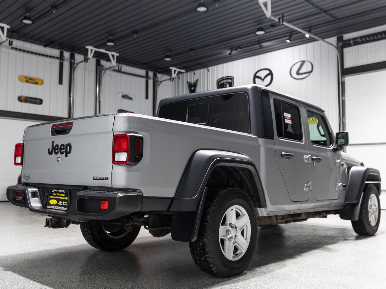 2020 Jeep Gladiator Sport S 4WD Cranberry PA