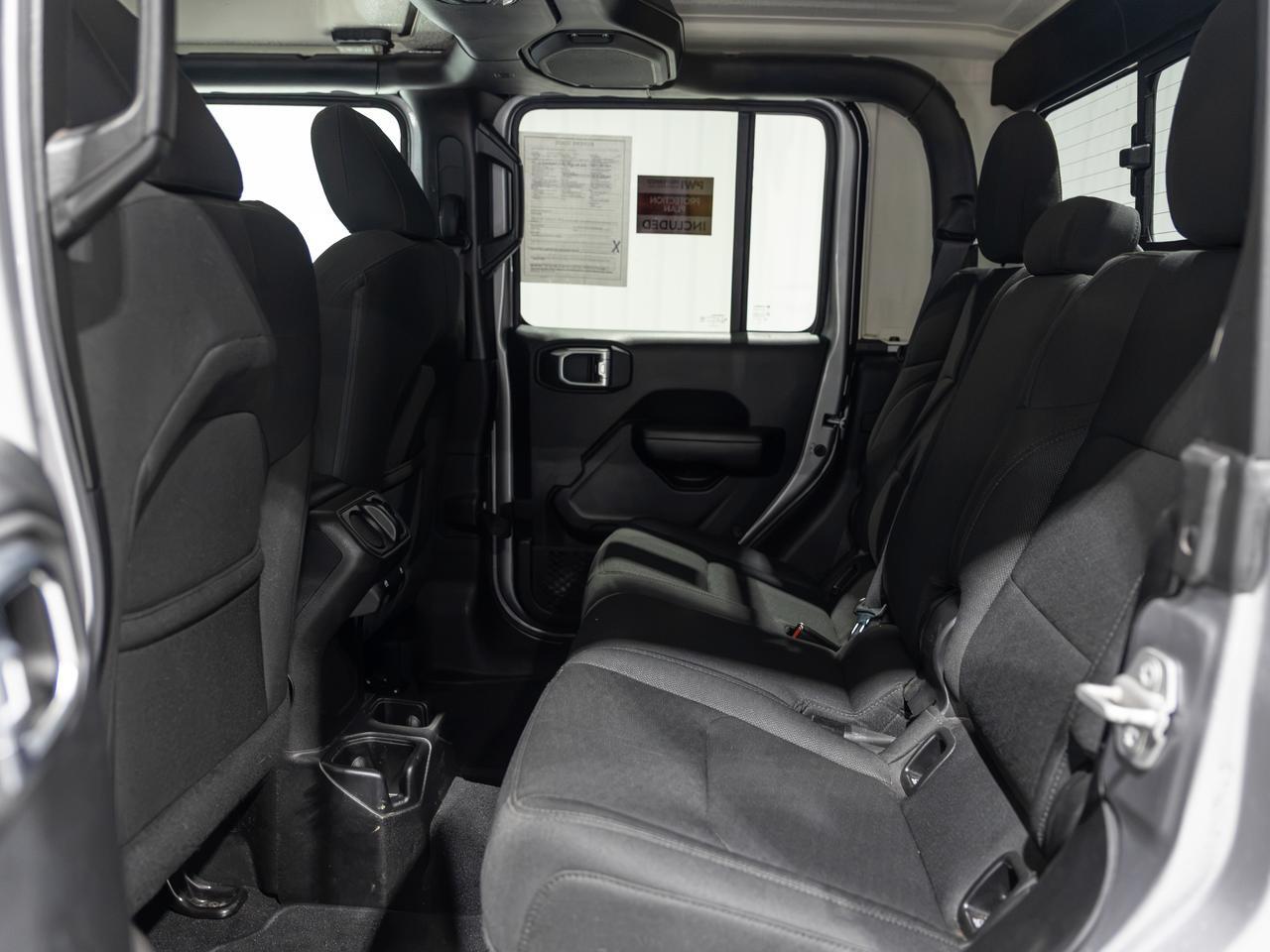 2020 Jeep Gladiator Sport S 4WD Cranberry PA