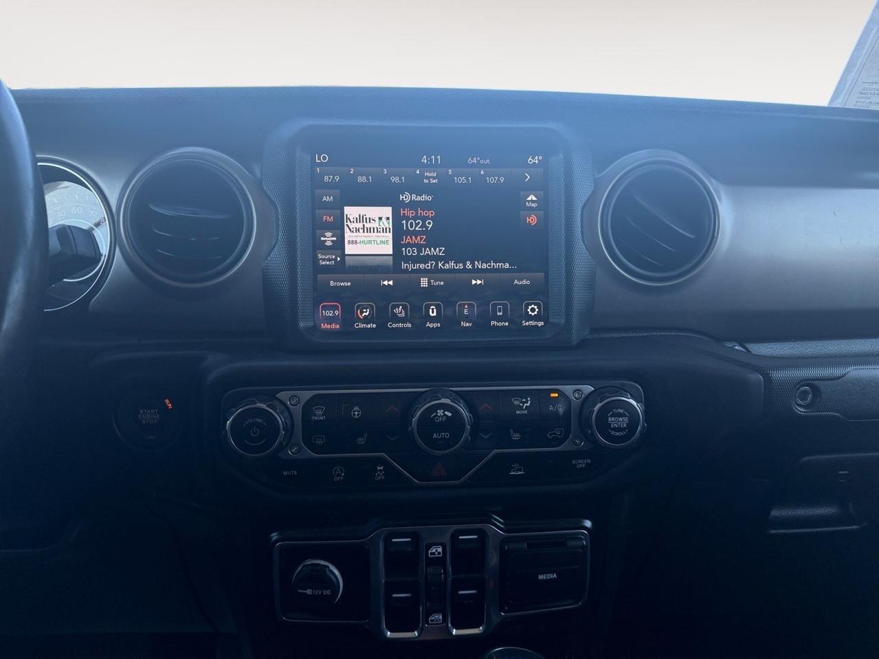 2020 Jeep Gladiator Sport S 4X4, HEATED SEATS, HEATED STEERING WHEEL, APPLE CARPLAY/ANDROID AUTO, BACKUP CAMERA, POWER/HEATED MIRRORS, TOW PACKAGE, UNIVERSAL GARAGE DOOR OPENER, REMOTE START, ONLY 1 OWNER, CLEAN CARFAX! Norfolk VA