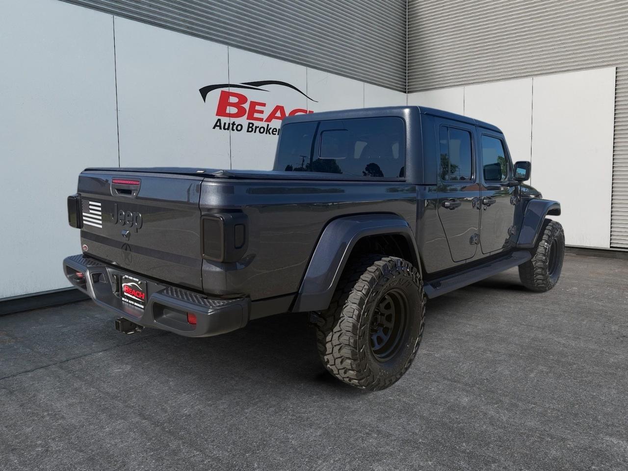 2020 Jeep Gladiator Sport S 4X4, HEATED SEATS, HEATED STEERING WHEEL, APPLE CARPLAY/ANDROID AUTO, BACKUP CAMERA, POWER/HEATED MIRRORS, TOW PACKAGE, UNIVERSAL GARAGE DOOR OPENER, REMOTE START, ONLY 1 OWNER, CLEAN CARFAX! Norfolk VA