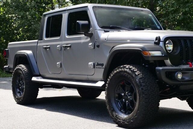 2020 Jeep Gladiator Sport S 4X4 / Hard Top / Convenience Group / FOX Shocks! High Point NC