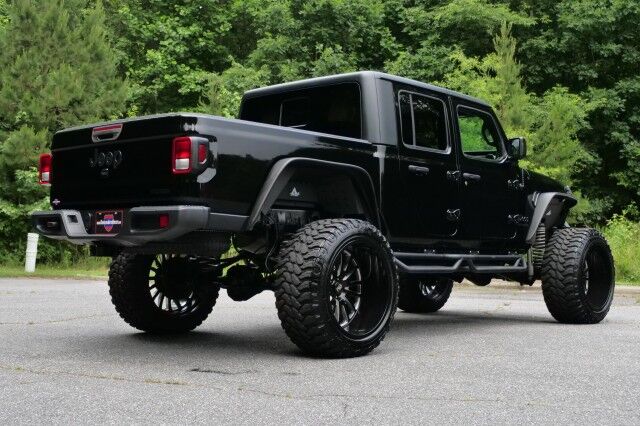 2020 Jeep Gladiator Sport S 4X4 / Wheels & Tires / UPGRADES! High Point NC