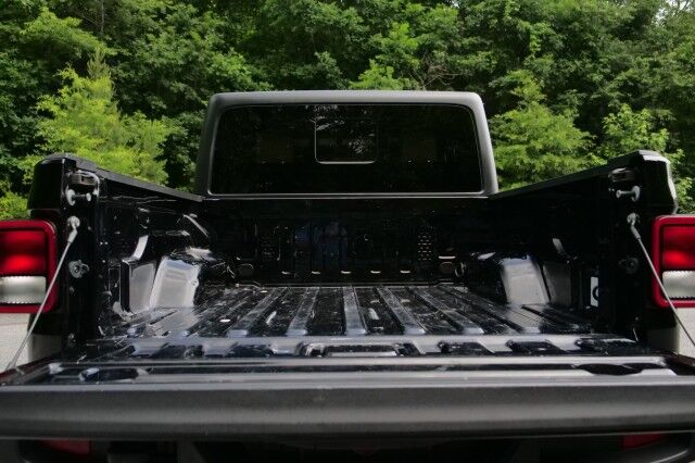 2020 Jeep Gladiator Sport S 4X4 / Wheels & Tires / UPGRADES! High Point NC