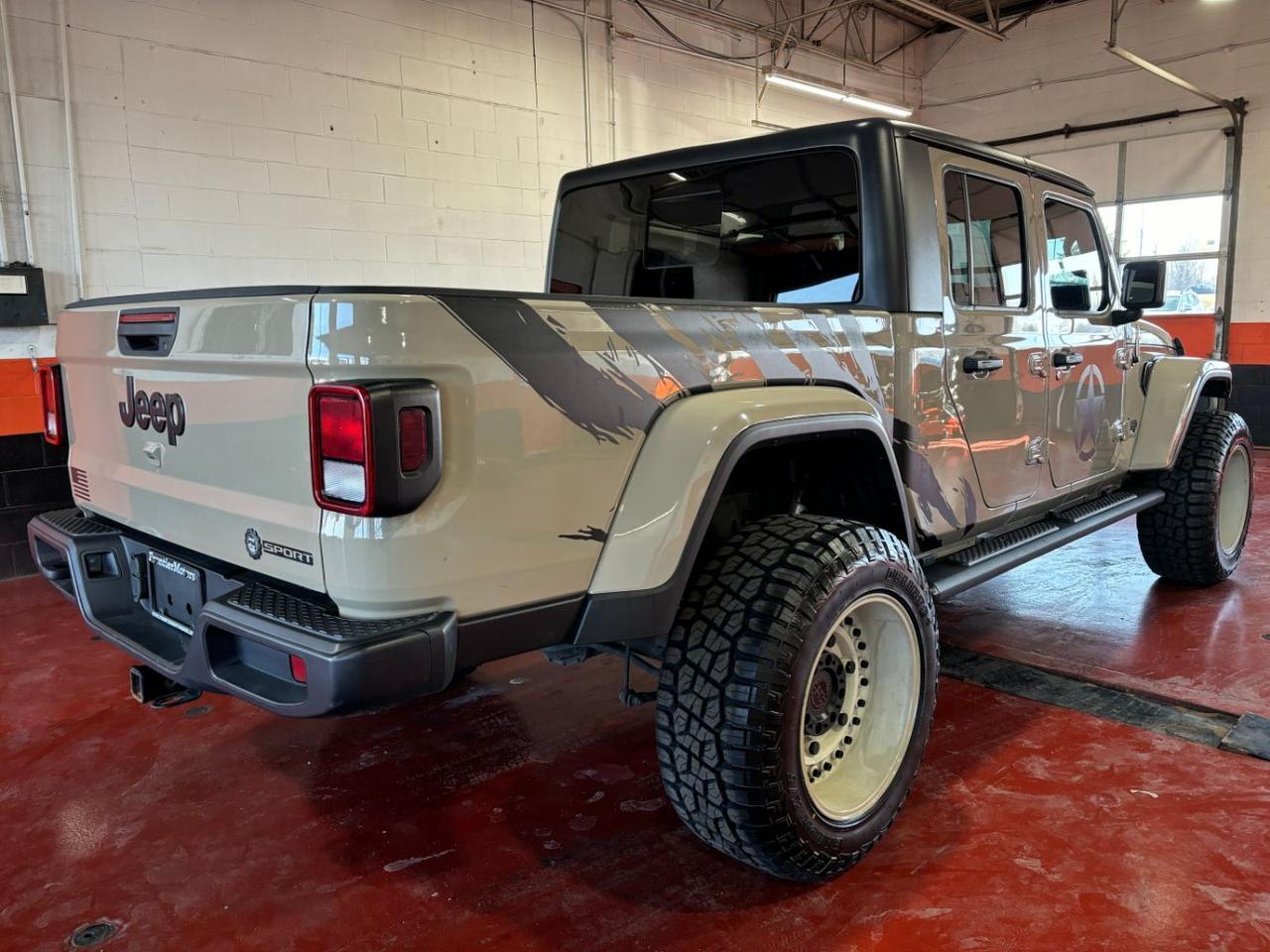 2020 Jeep Gladiator Sport S 4x4 Franklin OH