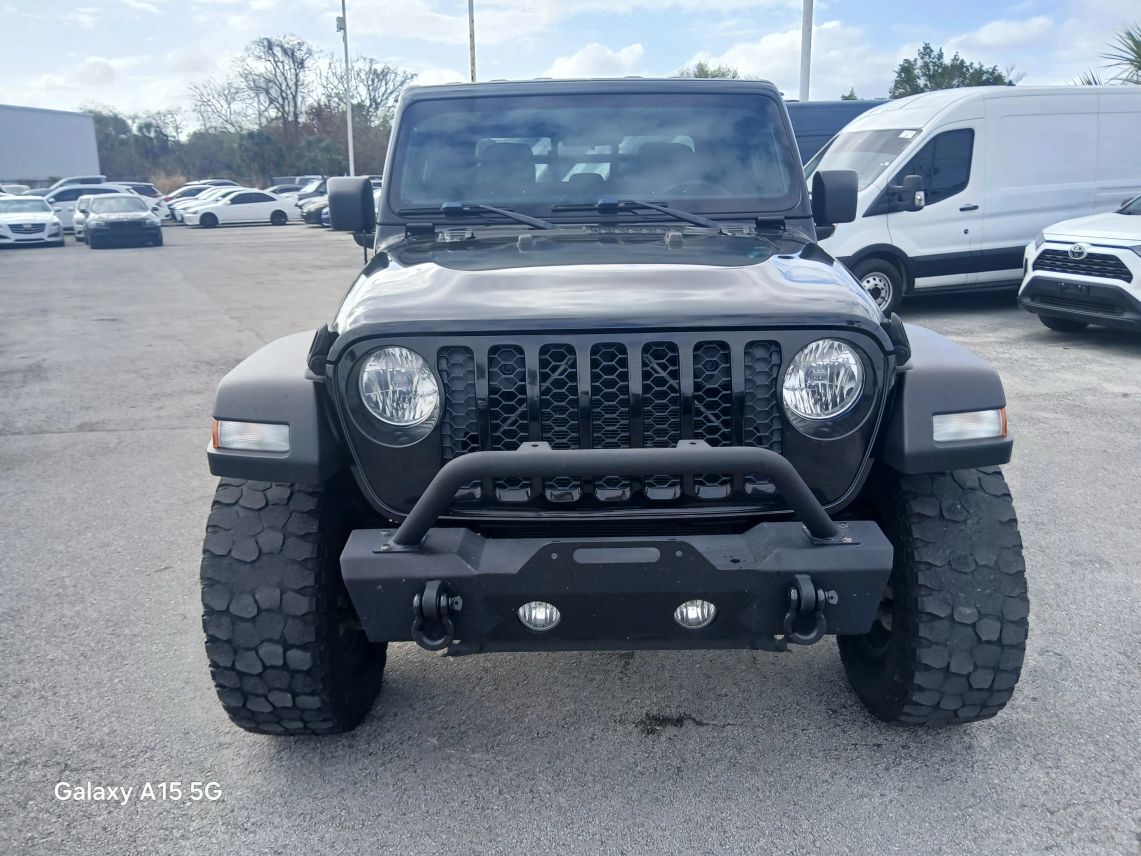 2020 Jeep Gladiator Sport S Pickup 4D 5 ft