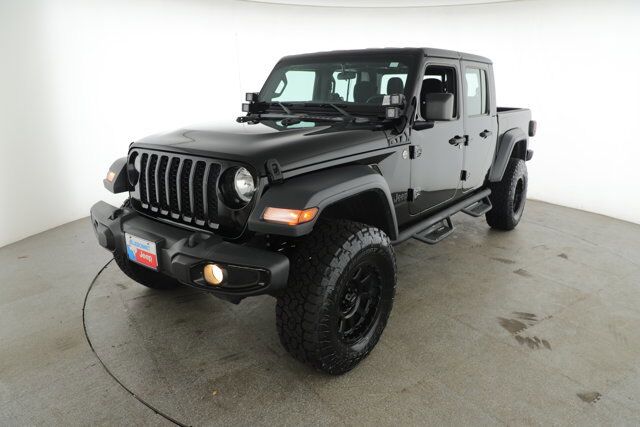 2020 Jeep Gladiator Sport