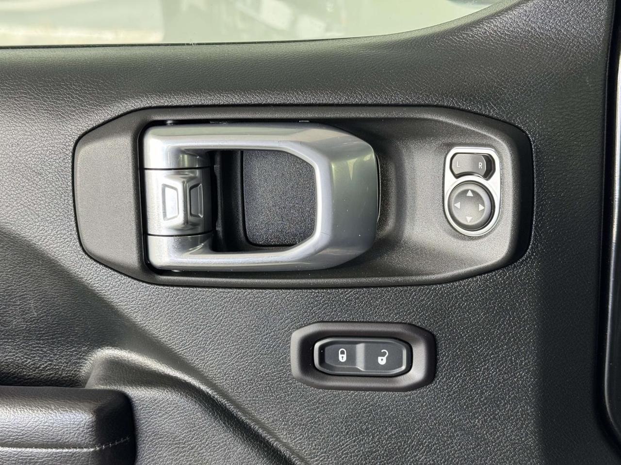 2020 Jeep Gladiator Sport Fredericksburg VA