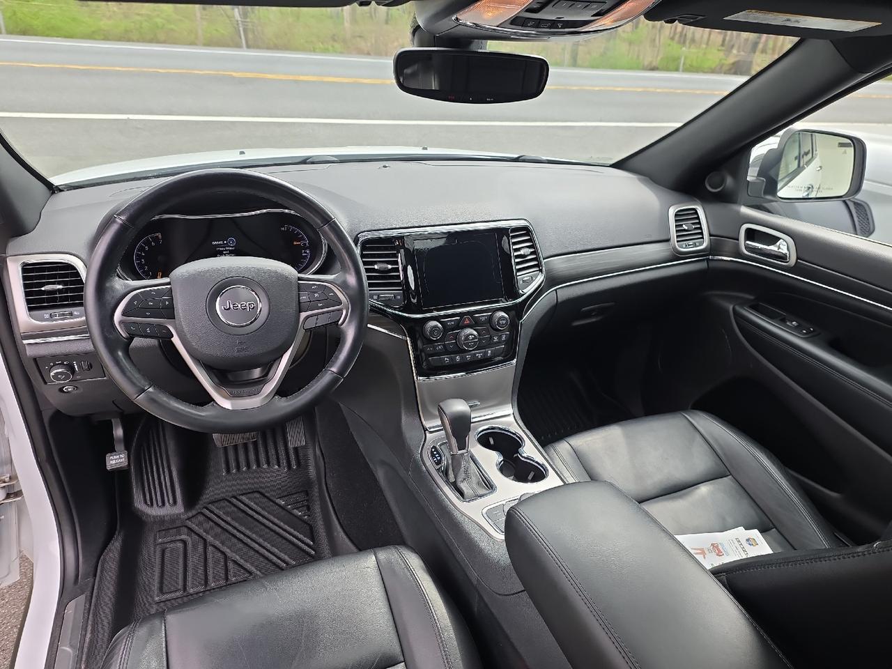2020 Jeep Grand Cherokee Sand Lake NY