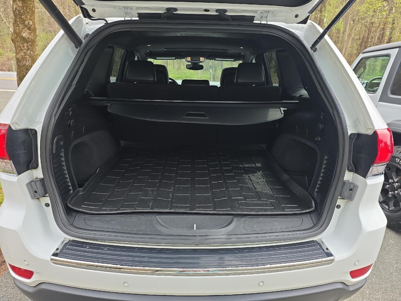 2020 Jeep Grand Cherokee Sand Lake NY