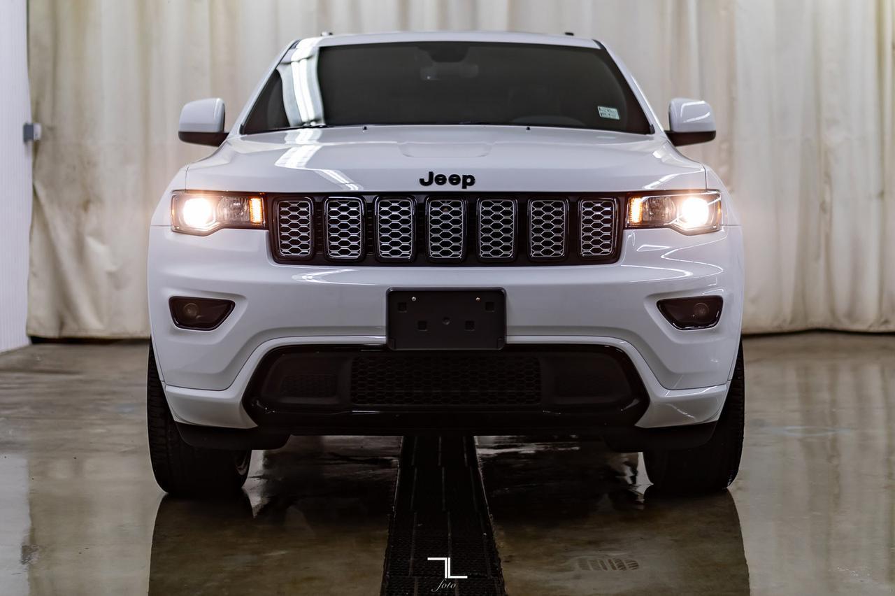 2020 Jeep Grand Cherokee 4x4 Altitude Laredo Leather Roof Nav BCam Red Deer AB