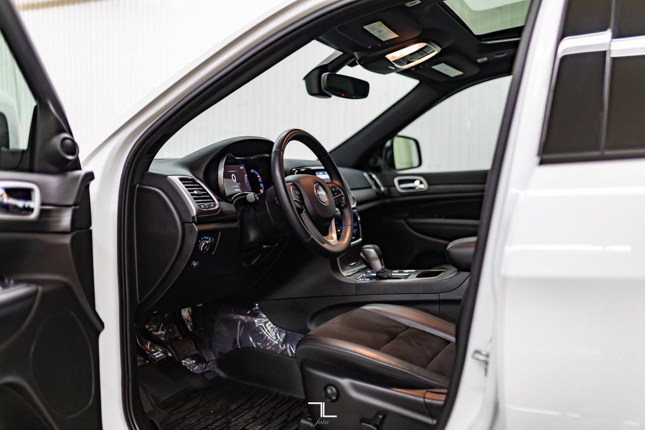 2020 Jeep Grand Cherokee 4x4 Altitude Laredo Leather Roof Nav BCam Red Deer AB