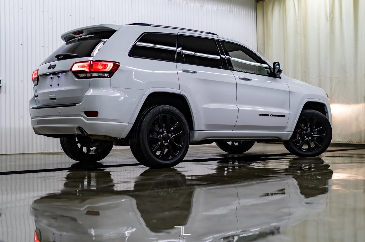 2020 Jeep Grand Cherokee 4x4 Altitude Laredo Leather Roof Nav BCam Red Deer AB