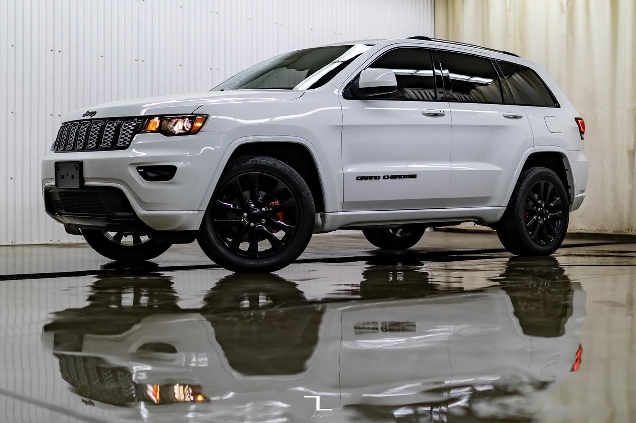 2020 Jeep Grand Cherokee 4x4 Altitude Laredo Leather Roof Nav BCam Red Deer AB
