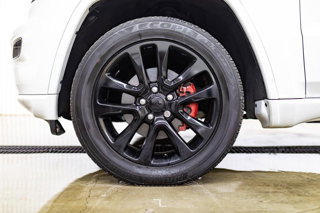 2020 Jeep Grand Cherokee 4x4 Altitude Laredo Leather Roof Nav BCam Red Deer AB