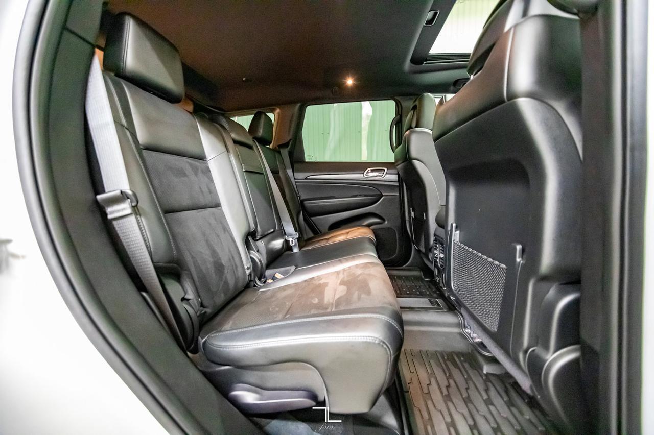 2020 Jeep Grand Cherokee 4x4 Altitude Laredo Leather Roof Nav BCam Red Deer AB