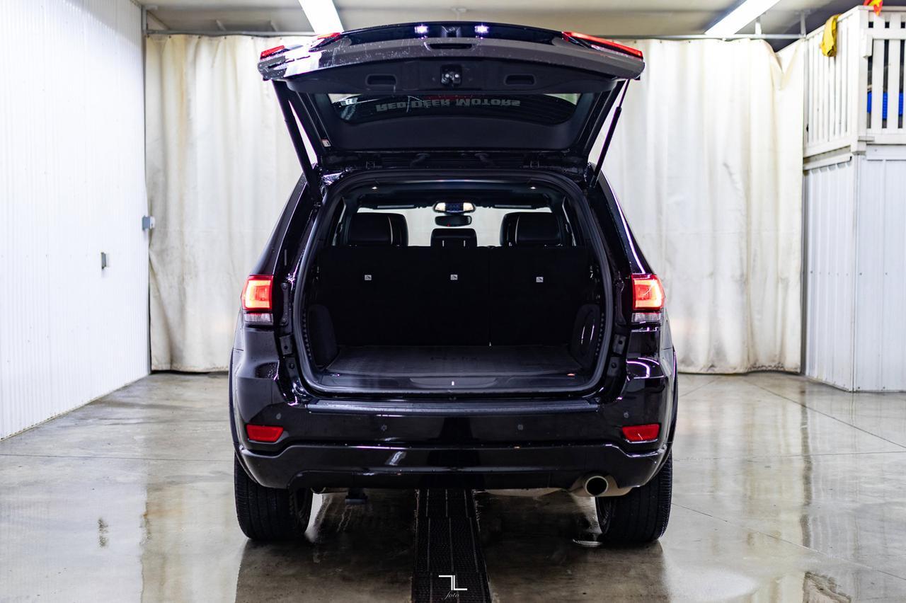 2020 Jeep Grand Cherokee 4x4 Altitude Leather Roof Nav BCam Red Deer AB