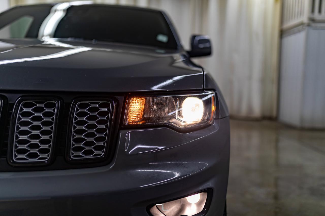 2020 Jeep Grand Cherokee 4x4 Altitude Leather Roof Nav BCam Red Deer AB