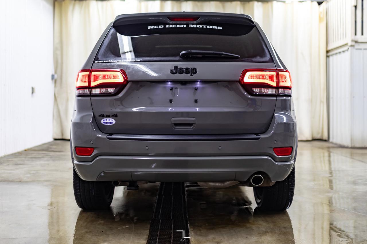 2020 Jeep Grand Cherokee 4x4 Altitude Leather Roof Nav BCam Red Deer AB