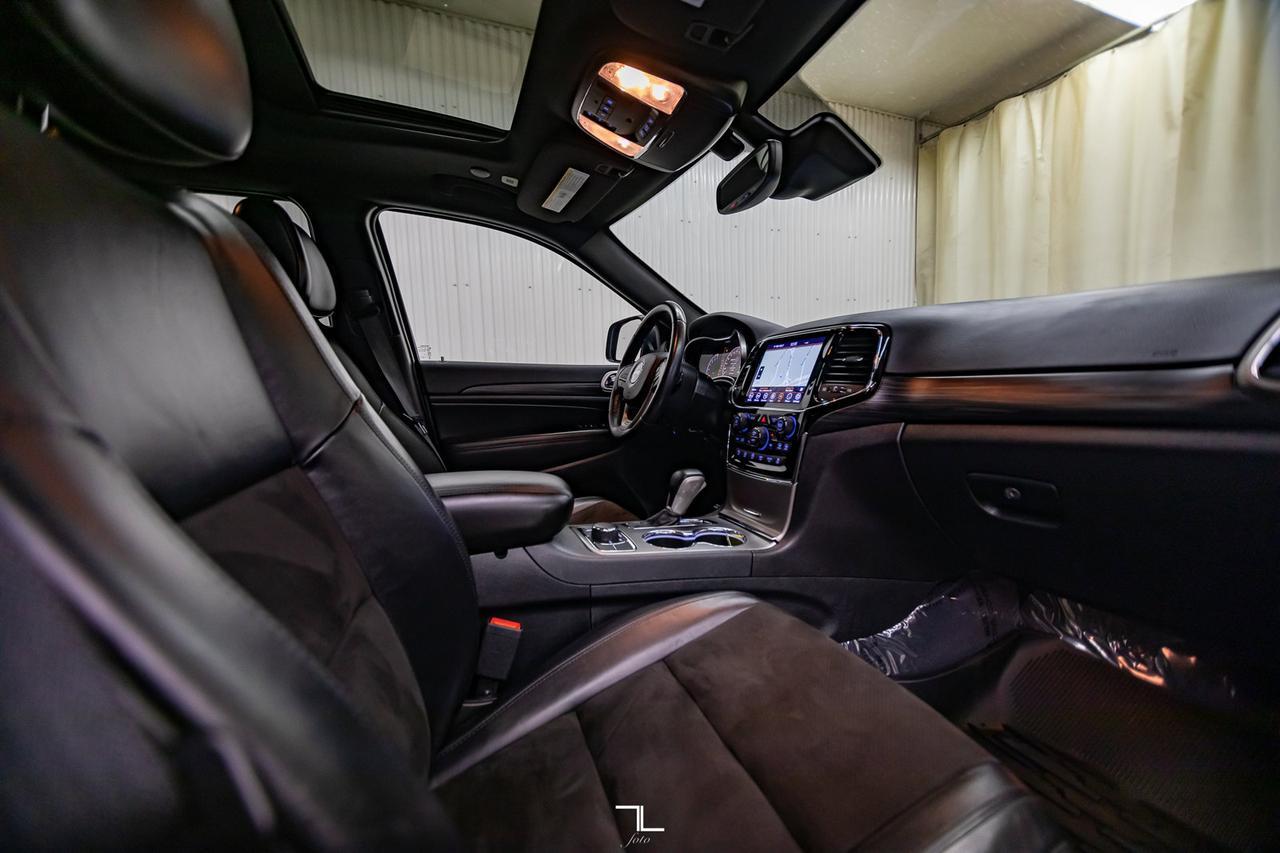 2020 Jeep Grand Cherokee 4x4 Altitude Leather Roof Nav BCam Red Deer AB