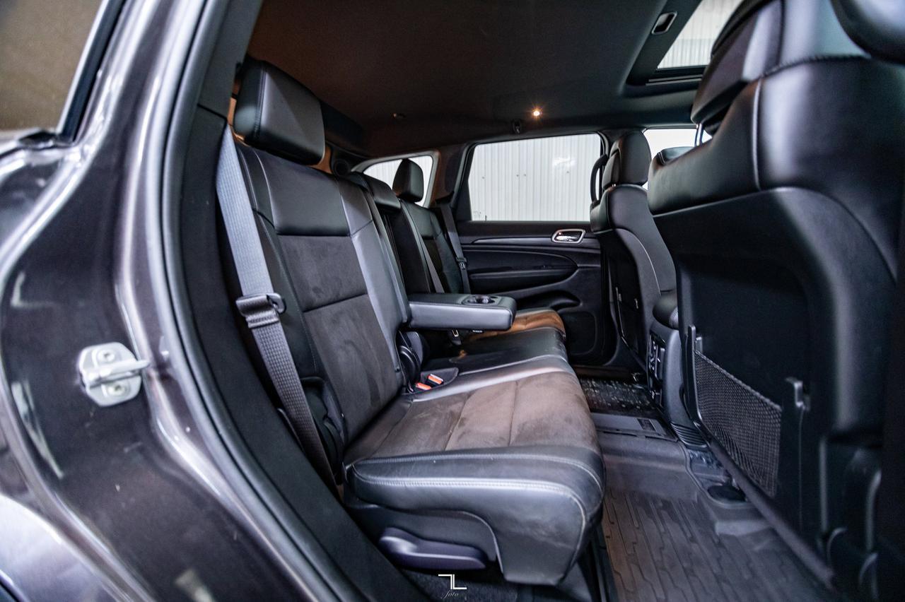 2020 Jeep Grand Cherokee 4x4 Altitude Leather Roof Nav Red Deer AB