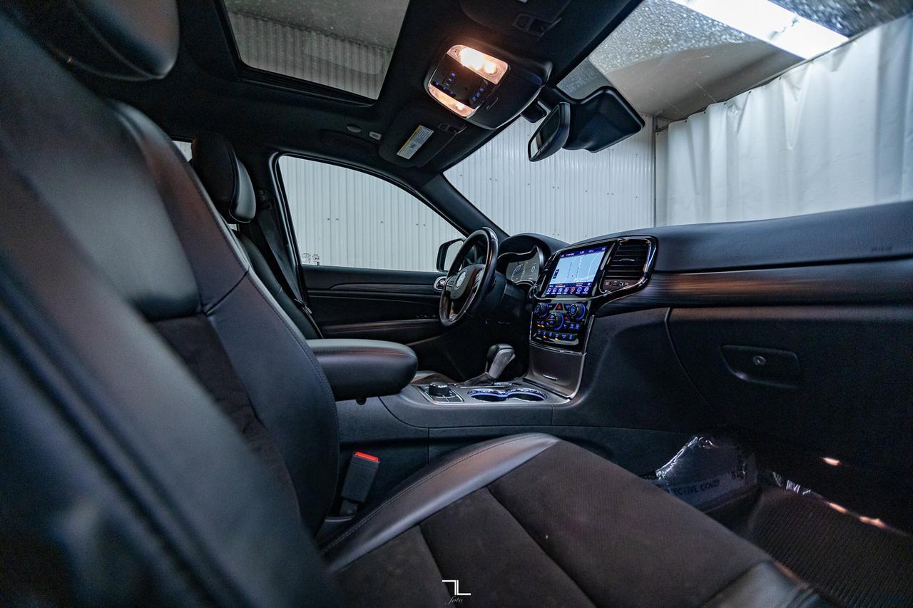 2020 Jeep Grand Cherokee 4x4 Altitude Leather Roof Nav Red Deer AB