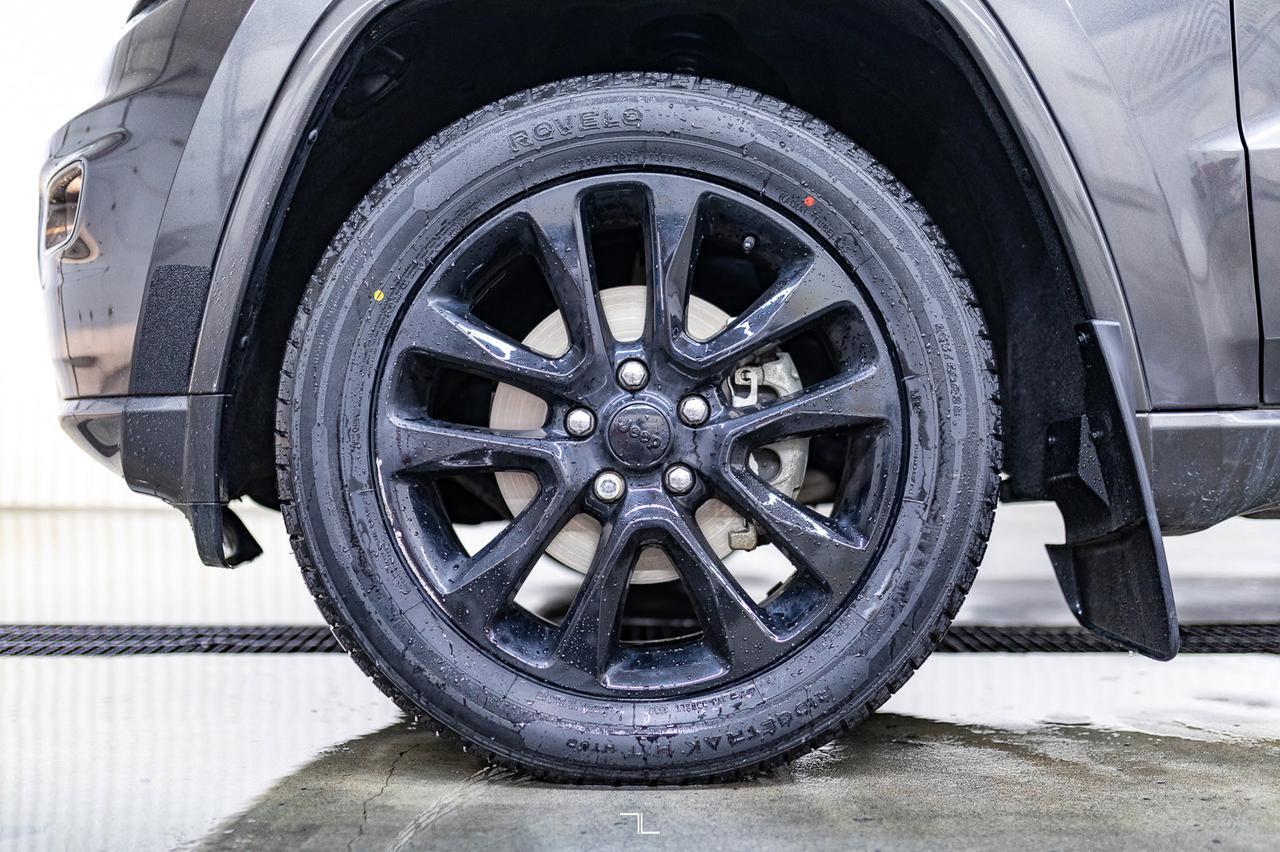 2020 Jeep Grand Cherokee 4x4 Altitude Leather Roof Nav Red Deer AB