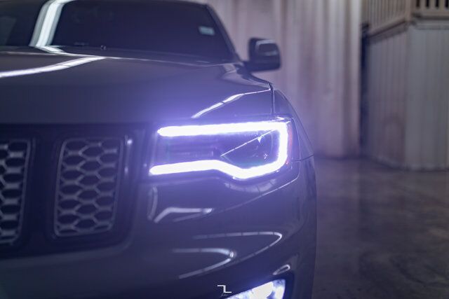 2020 Jeep Grand Cherokee 4x4 Laredo Altitude Leather Roof Nav BCam Red Deer AB