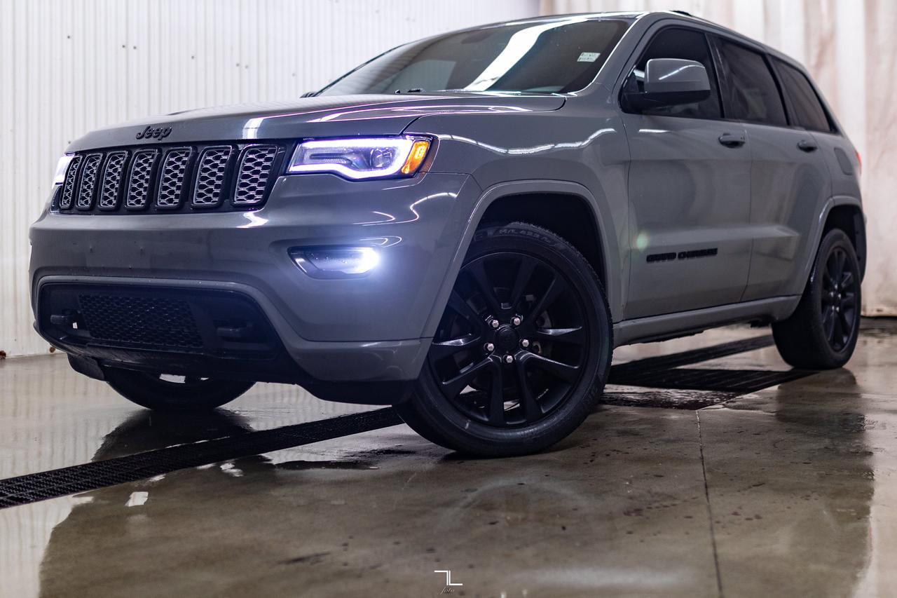 2020 Jeep Grand Cherokee 4x4 Laredo Altitude Leather Roof Nav BCam Red Deer AB