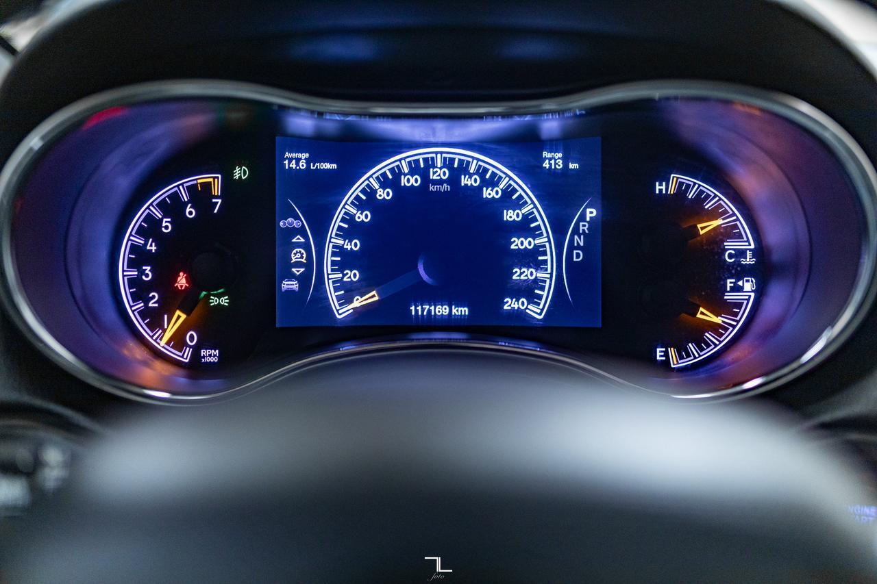 2020 Jeep Grand Cherokee 4x4 Laredo Altitude Leather Roof Nav BCam Red Deer AB