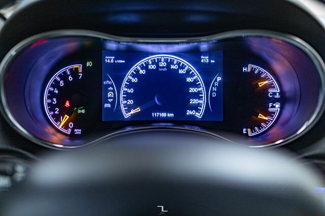 2020 Jeep Grand Cherokee 4x4 Laredo Altitude Leather Roof Nav BCam Red Deer AB