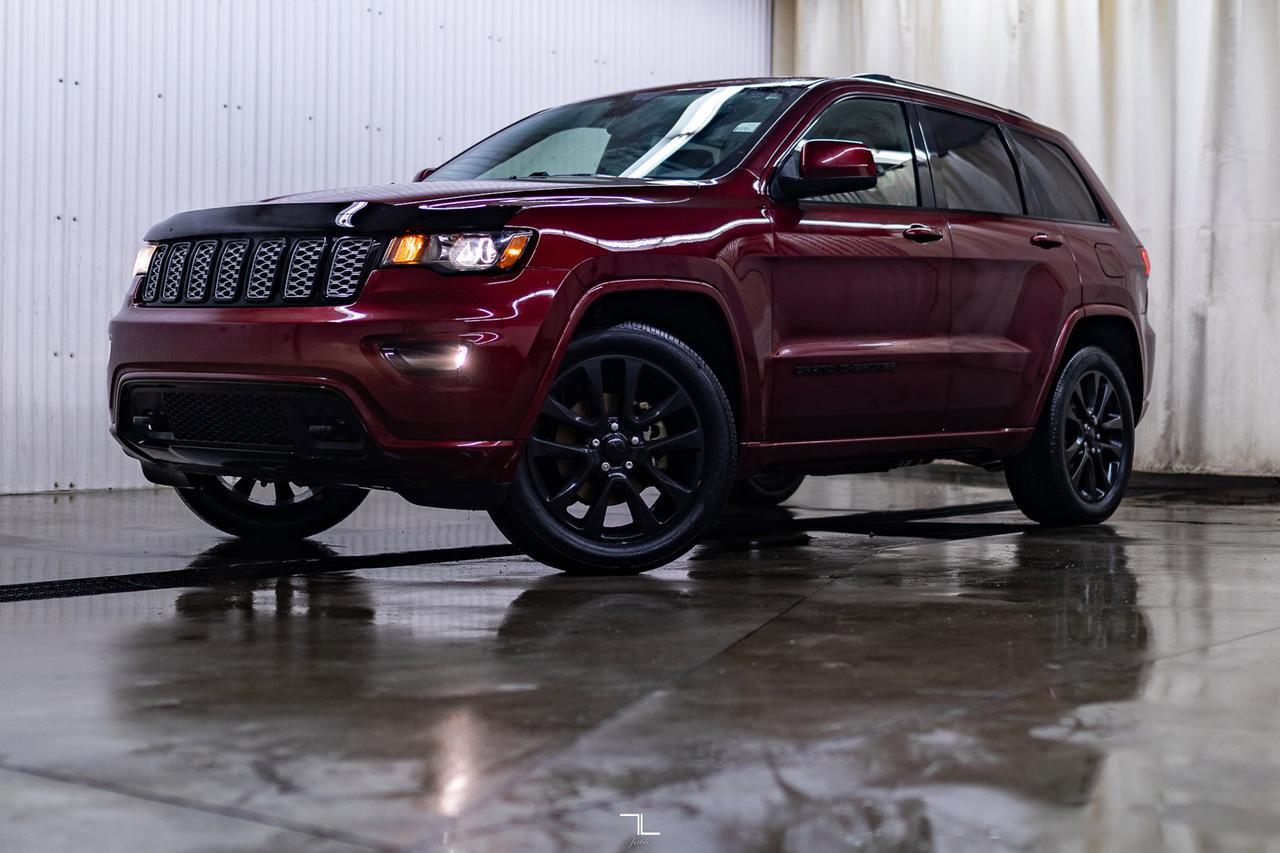 2020 Jeep Grand Cherokee 4x4 Laredo Altitude Leather Roof Nav Red Deer AB
