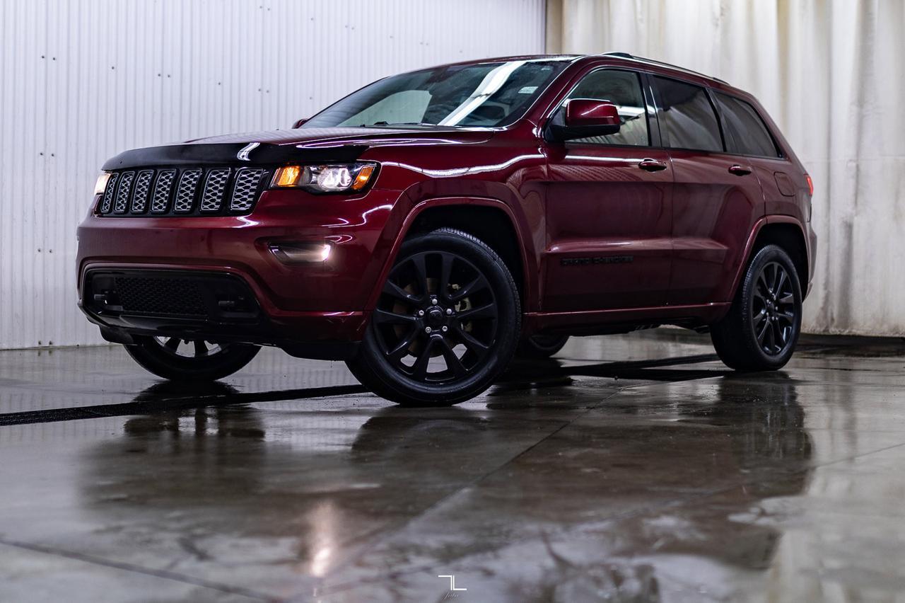 2020 Jeep Grand Cherokee 4x4 Laredo Altitude Leather Roof Nav Red Deer AB