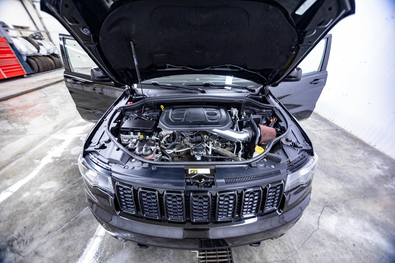 2020 Jeep Grand Cherokee 4x4 Laredo Upland BCam Red Deer AB