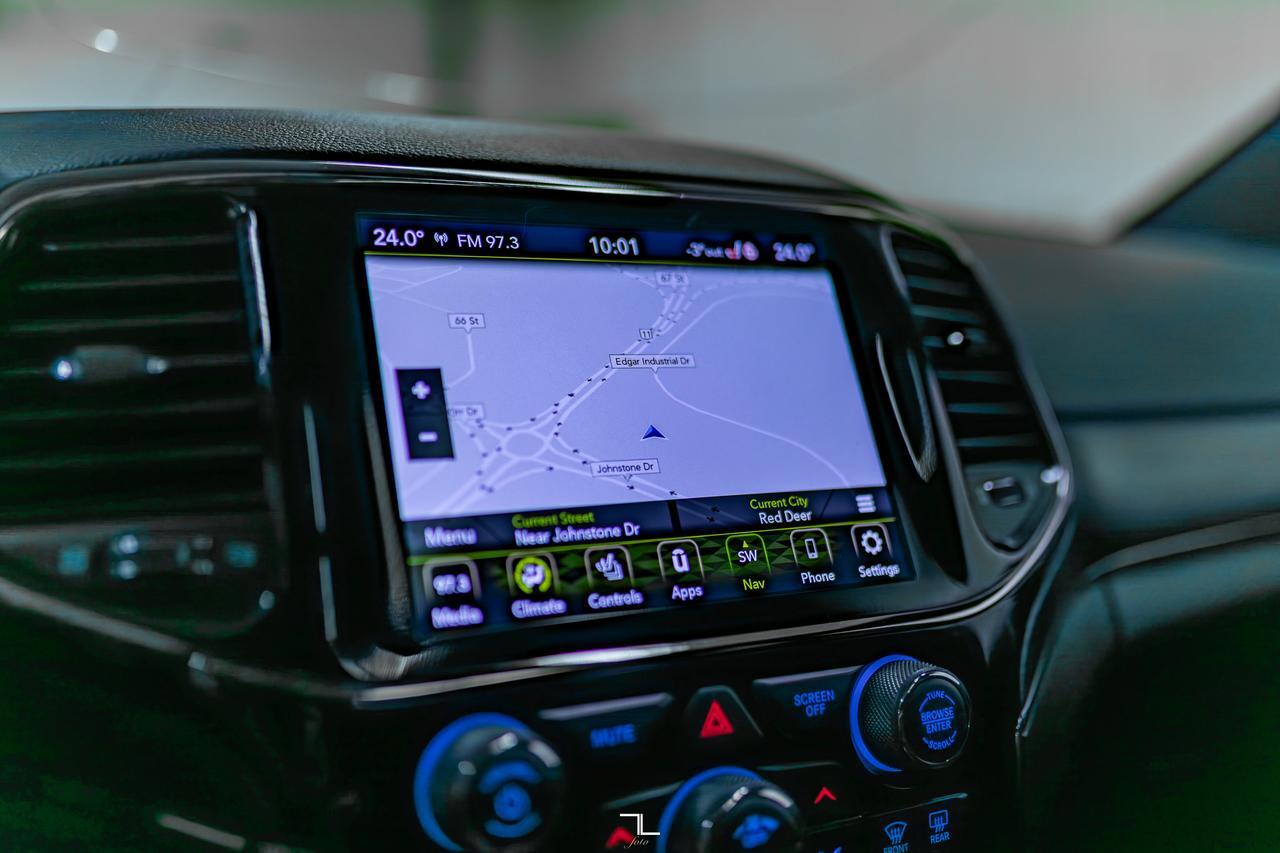 2020 Jeep Grand Cherokee 4x4 Limited X Leather Roof Nav BCam Red Deer AB