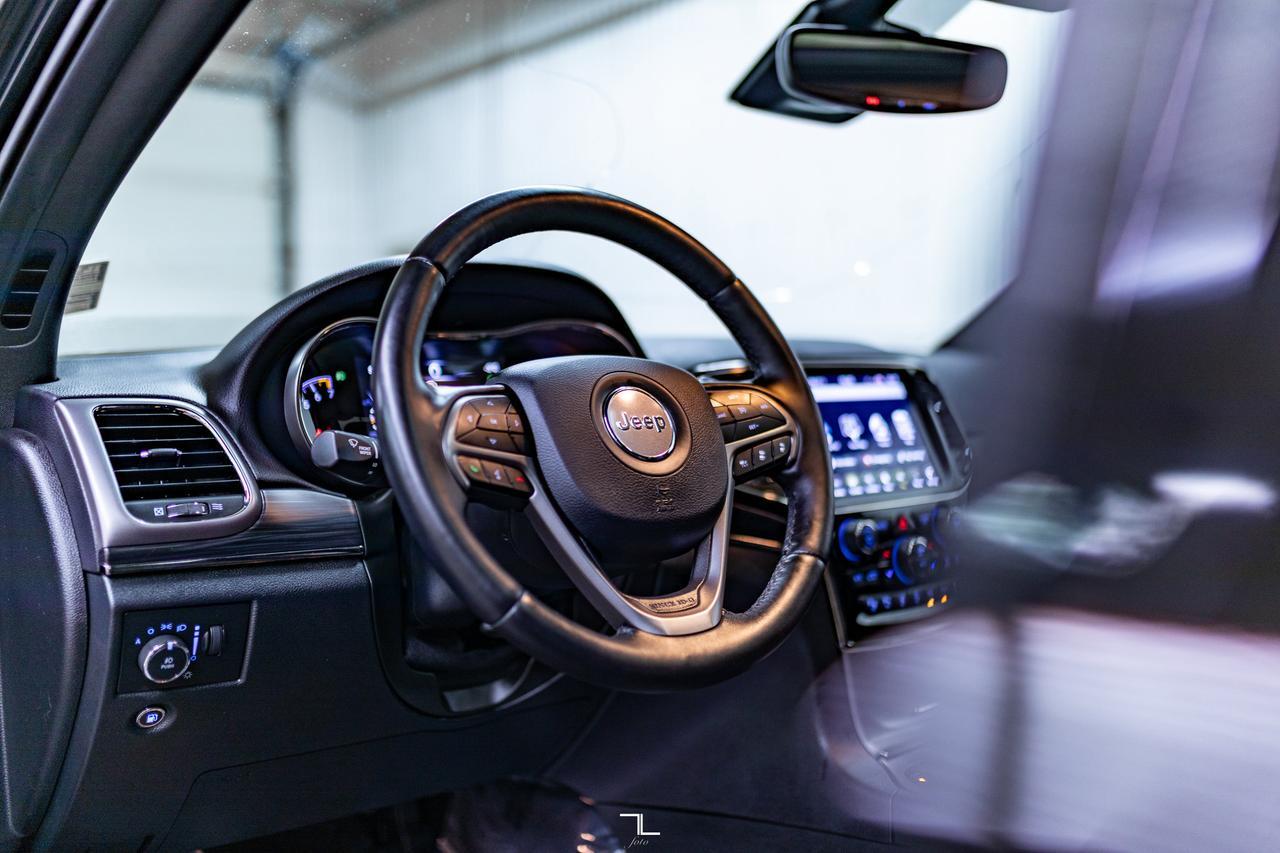 2020 Jeep Grand Cherokee 4x4 Limited X Leather Roof Nav BCam Red Deer AB