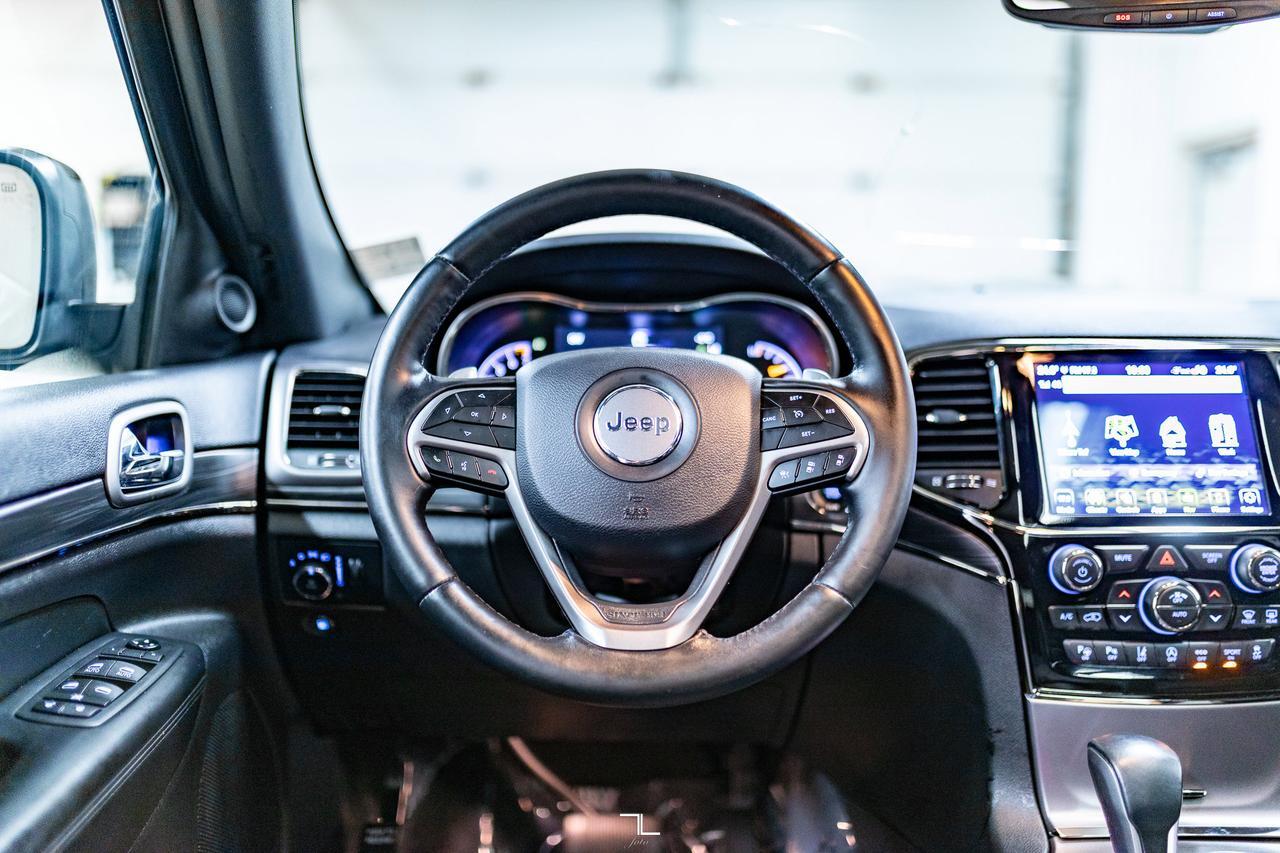 2020 Jeep Grand Cherokee 4x4 Limited X Leather Roof Nav BCam Red Deer AB