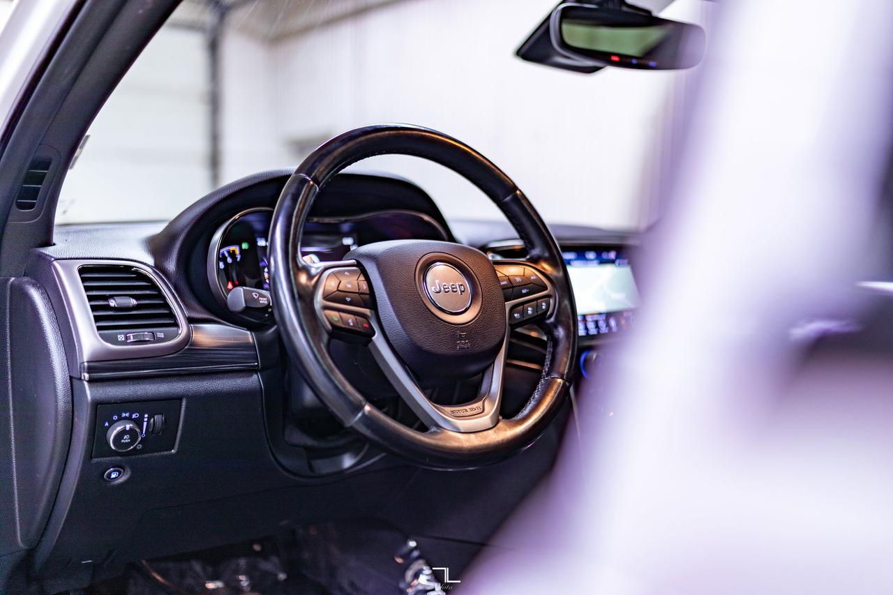 2020 Jeep Grand Cherokee 4x4 Limited X Leather Roof Nav BCam Red Deer AB