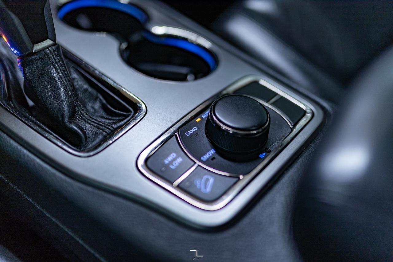 2020 Jeep Grand Cherokee 4x4 Limited X Leather Roof Nav BCam Red Deer AB