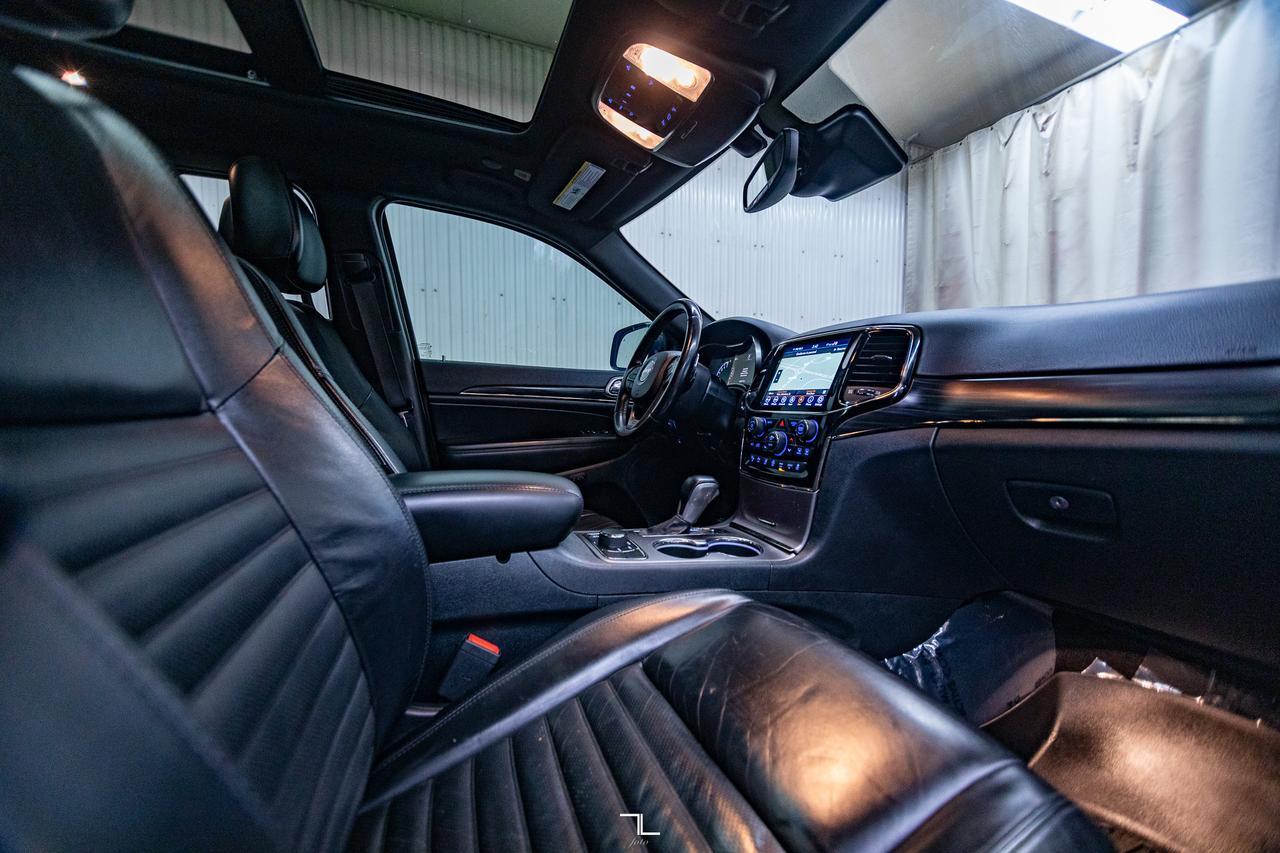 2020 Jeep Grand Cherokee 4x4 Limited X Leather Roof Nav BCam Red Deer AB