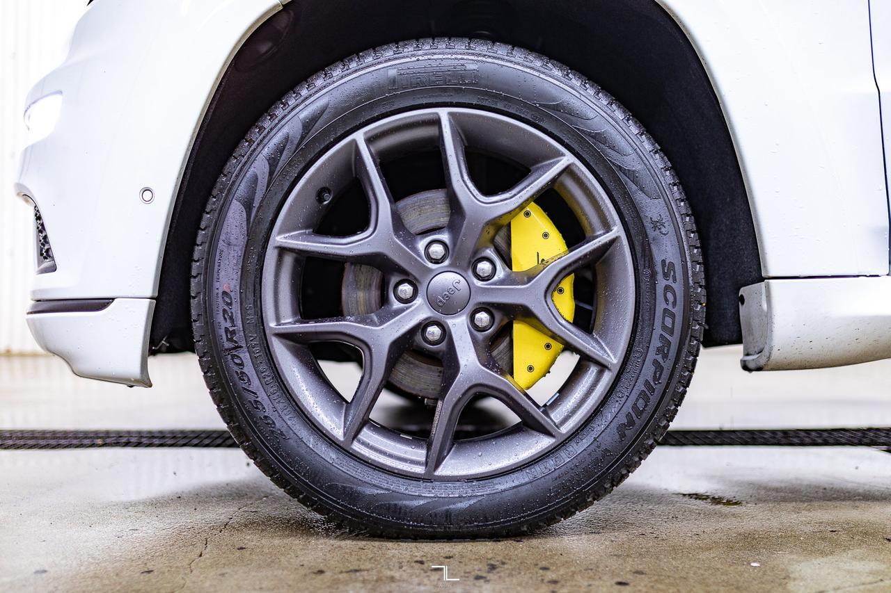 2020 Jeep Grand Cherokee 4x4 Limited X Leather Roof Nav BCam Red Deer AB