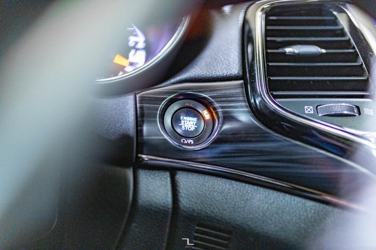 2020 Jeep Grand Cherokee 4x4 Limited X Leather Roof Nav BCam Red Deer AB