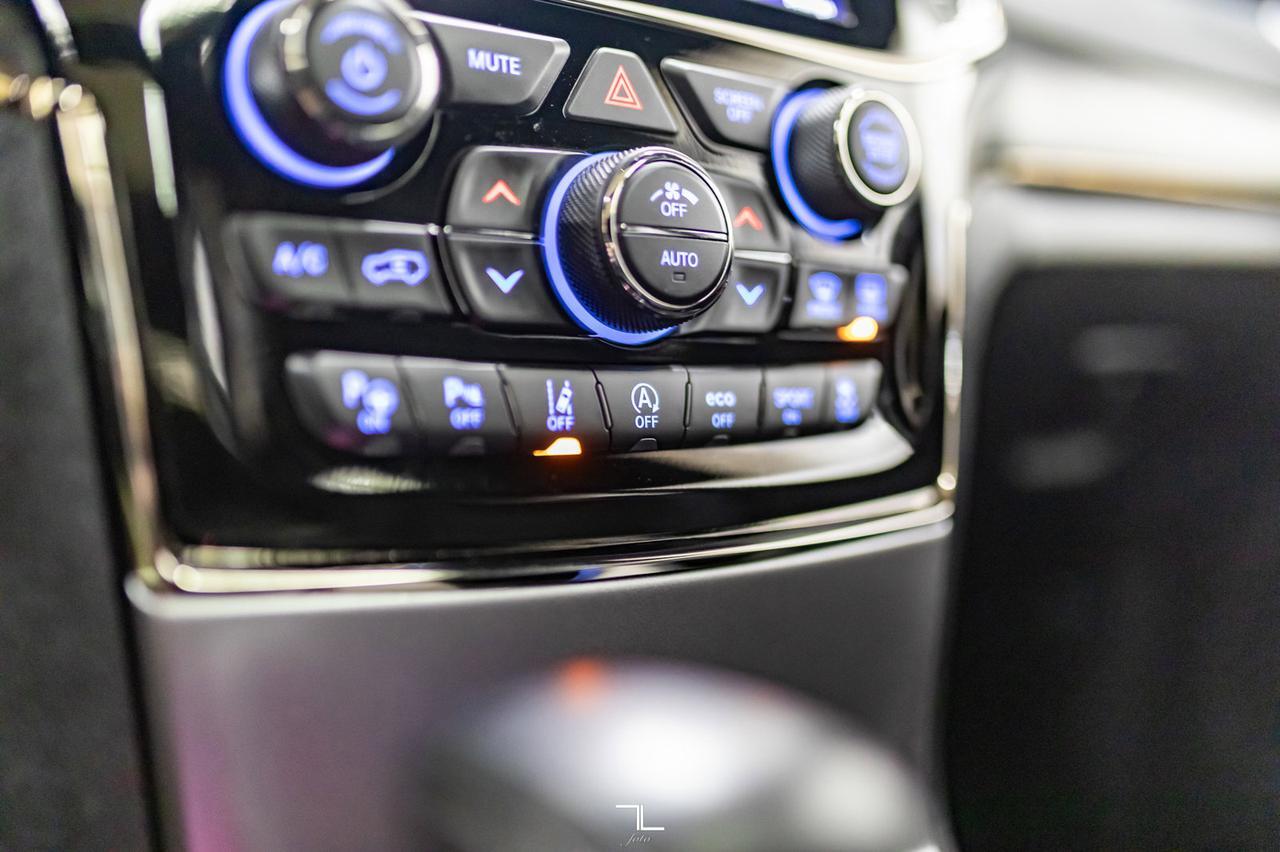 2020 Jeep Grand Cherokee 4x4 Limited X Leather Roof Nav BCam Red Deer AB