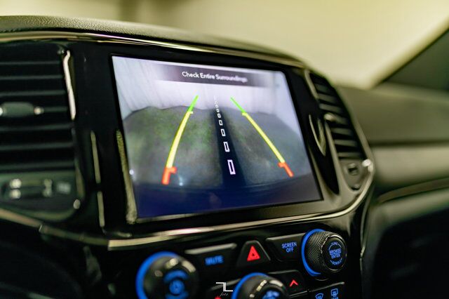 2020 Jeep Grand Cherokee 4x4 Limited X Leather Roof Nav BCam Red Deer AB