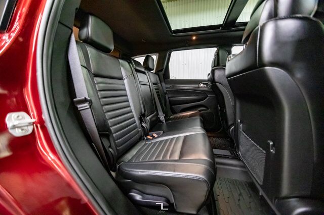 2020 Jeep Grand Cherokee 4x4 Limited X Leather Roof Nav BCam Red Deer AB