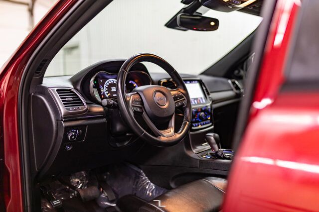 2020 Jeep Grand Cherokee 4x4 Limited X Leather Roof Nav BCam Red Deer AB