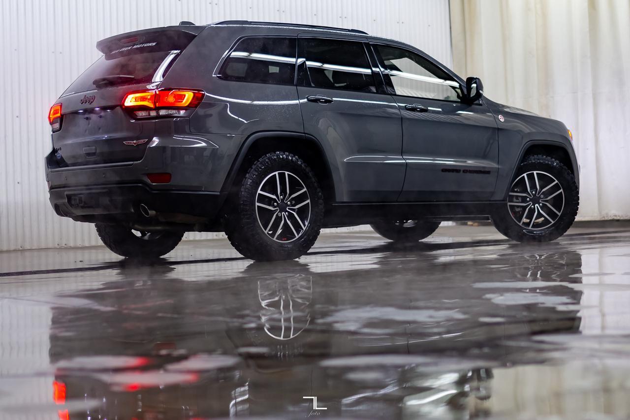 2020 Jeep Grand Cherokee 4x4 Trailhawk Leather Roof Nav BCam Red Deer AB
