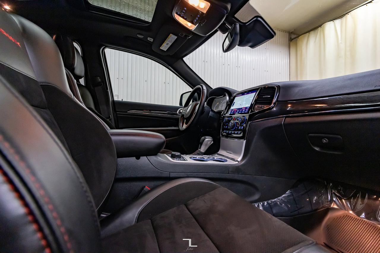 2020 Jeep Grand Cherokee 4x4 Trailhawk Leather Roof Nav BCam Red Deer AB